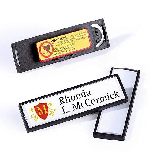 Přímo Od Výrobce Jmenovka CLIP CARD s magnetem, 17 x 67 mm - 25 ks